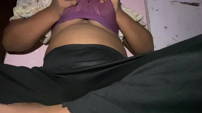 Angoori: 새엄마 보지 핑거링