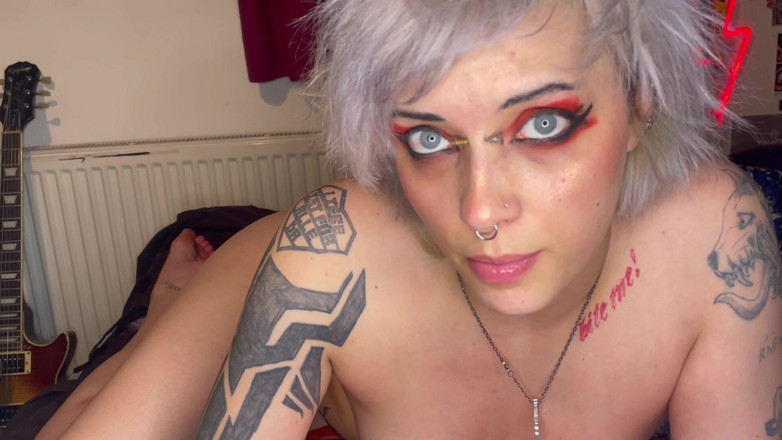 Glitterqueen1999: Voyons si mon copain est bisexuel