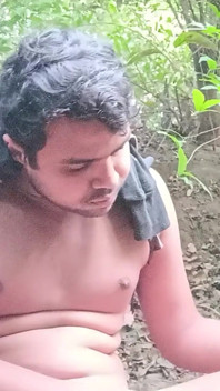 मैं पहली बार इस प्रकार का फील चुदाई वीडियो बना रहा हूं