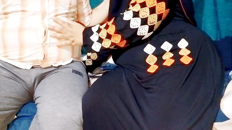 Ahmed and Samah: Yo y mi hijastro en ausencia de su padrastro