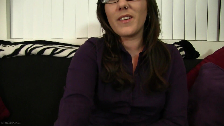 Sinn Sage: Pov mát-xa chân với Sinn Sage