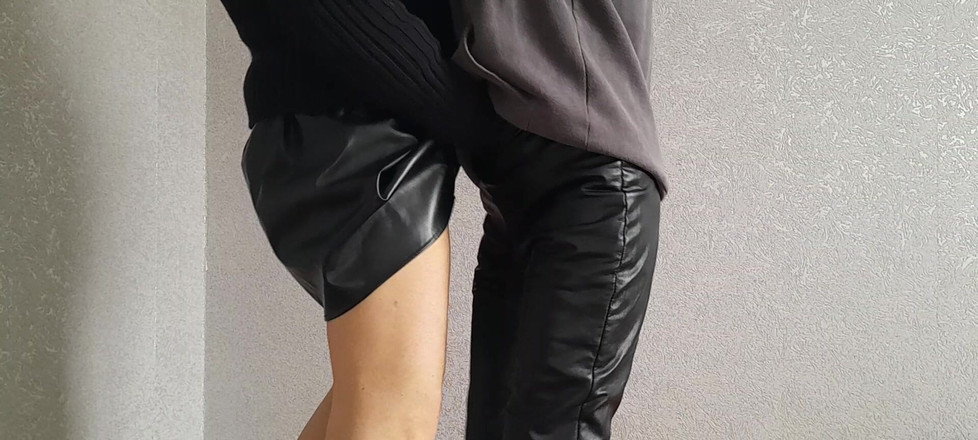 Lesbian-candys: Dos novias heterosexuales prueban el sexo lésbico por primera vez...