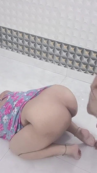 Desi Bhabhi Ka Kamar Mandi Rahasia Mms - Blowjob & Hard Doggy Chudai Hindi Audio