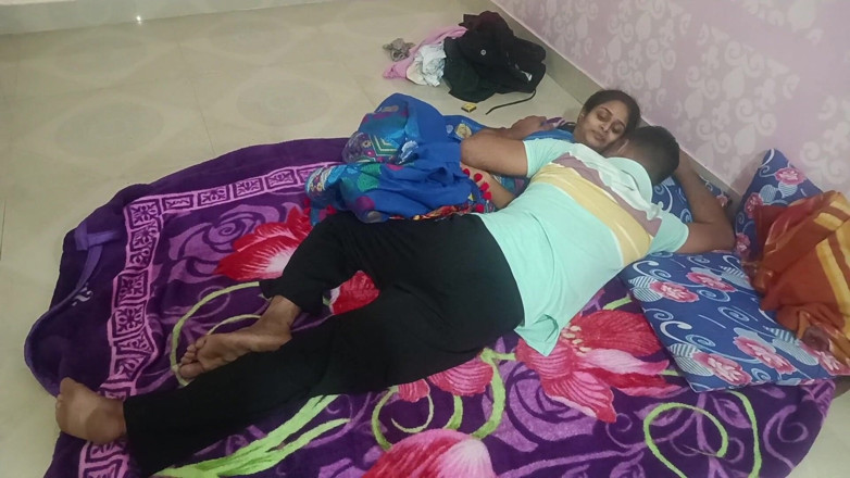 Easypron: Hot Girl Parnita Sex with His Husbend