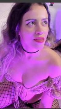 Sexy a svůdná latská blondýnka chce, abyste si přišli pro její P2