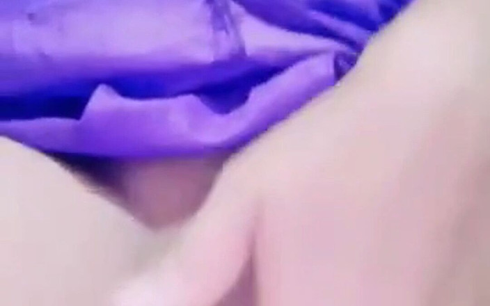 aoi_velene: Mi sento caldo e sexy