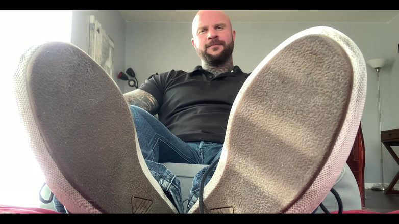 Jasons feet: Mina fötter kliade så mycket på jobbet hela dagen idag