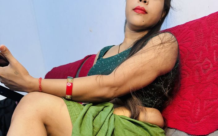 Swetasingh: Chupando a varios y tragando leche