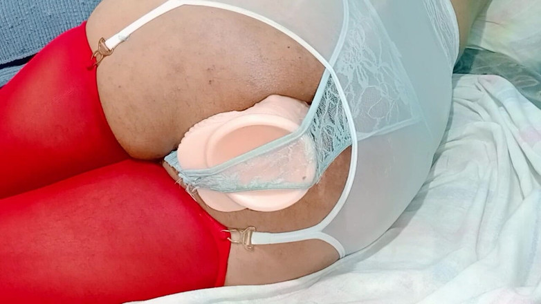 Looking for new things: Hij is erg dik, het doet me pijn, maar ik...