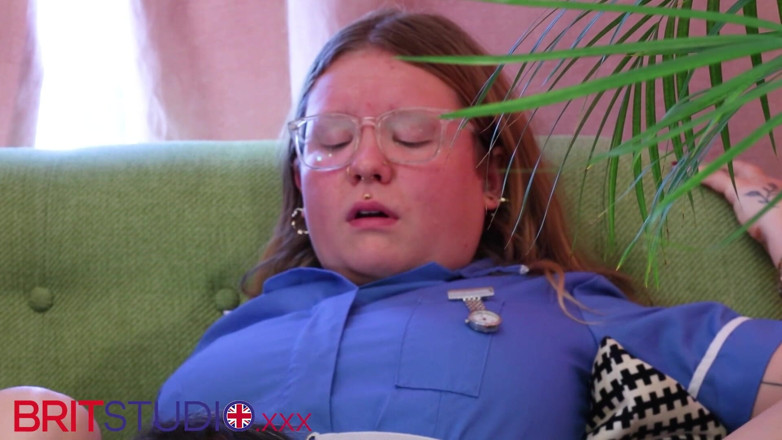 Brit Studio: Two Nurses Get Their Pussies Eaten and Suck Cock