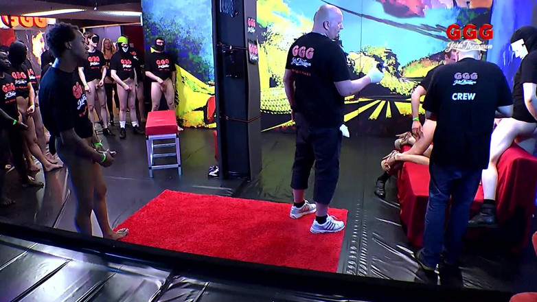 Gang Bang Germany: Ggg John Thompson- Susi Star suger och knullar gigantiska kukar...