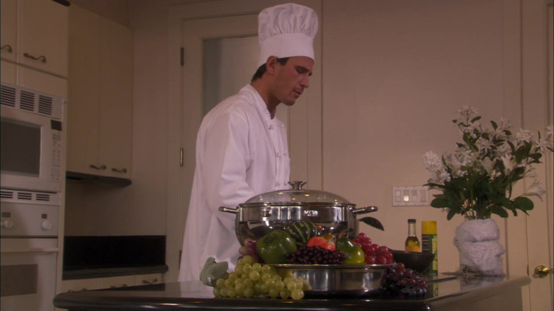 Miami Reality: La jefa tetona Hailey Paige follando en la cocina con...