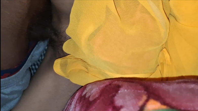 Madhya Sangeeta: Minha namorada gostosa minha namorada gostosa ela disse "bebê Choddo Mujhe"...