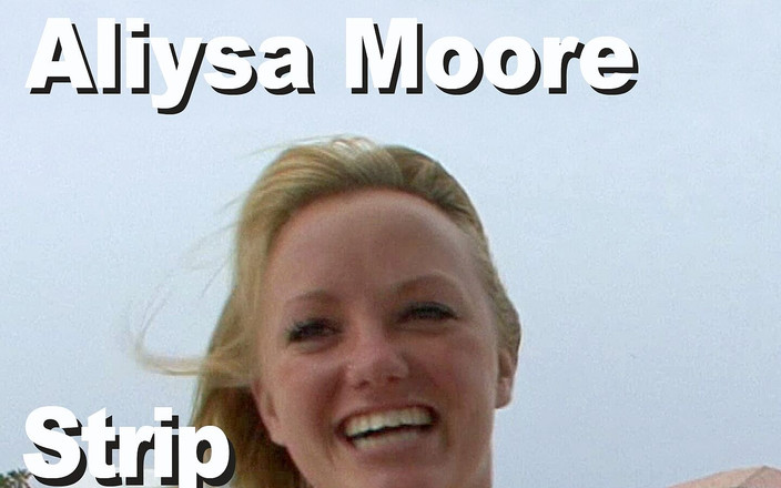 Edge Interactive Publishing: Aliysa Moore स्ट्रिप ने गुलाबी गांड फैलाई