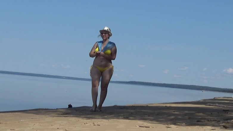 RedRoseRus: Soția mea de pe plajă