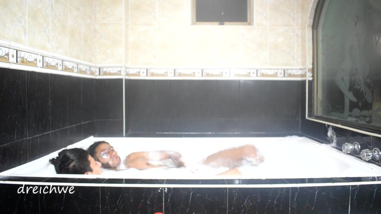 Dreichwe: Relaksująca kąpiel w jacuzzi