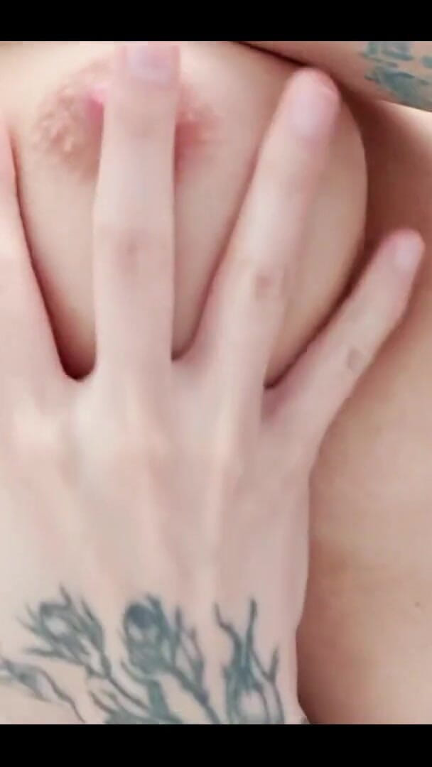 Topless Monday with Kira (Anabel054)