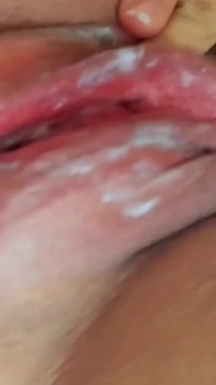 Phun nước cực độ âm vật lớn của tôi đang cháy
