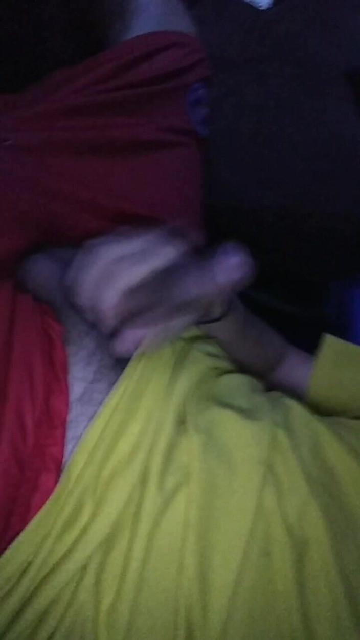 AlexAlejandro13: 谁想来房间