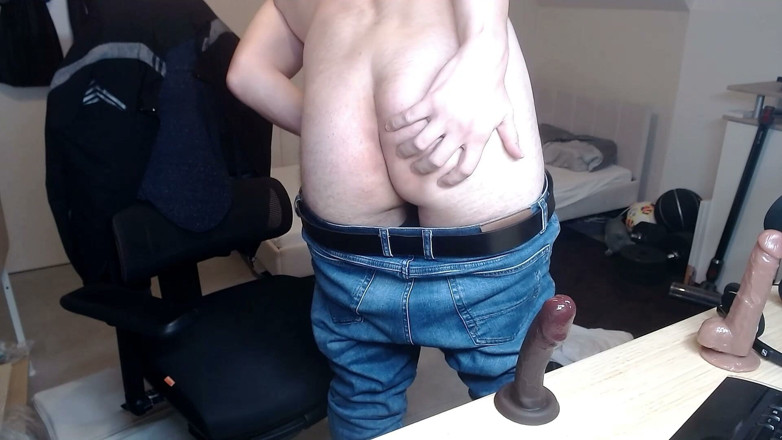 Kinkymah: O fundo masculino de submissão final usado como uma garganta...