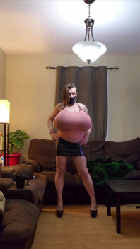 Shanneltrav Massive Boobs
