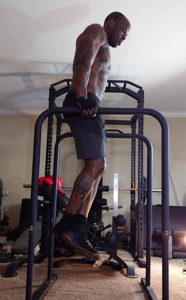 Resistance Training Workout When Designing a Core Training Program, the Local and Global Muscles Should Both Be Trained to Devel (Hallelujah Johnson)