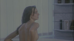 pornitaliangraffiti: El Semental Italiano Su Tía Y Sobrina