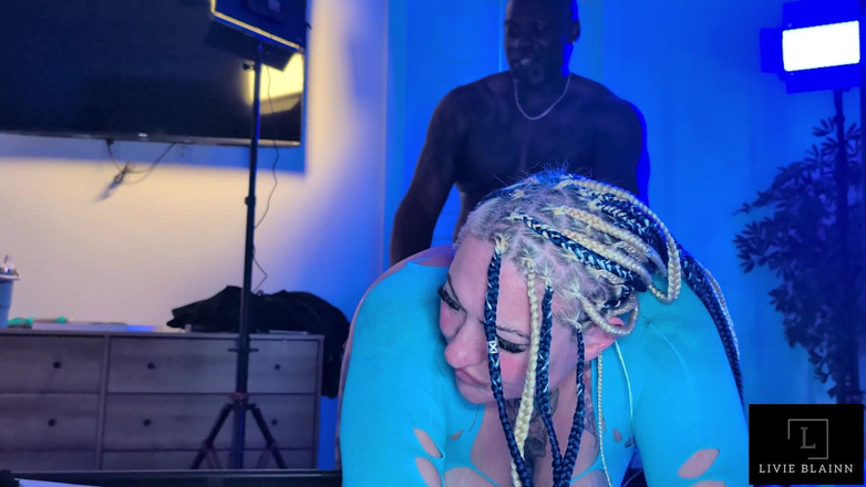 Livie Blainn: BDSM piska och knulla