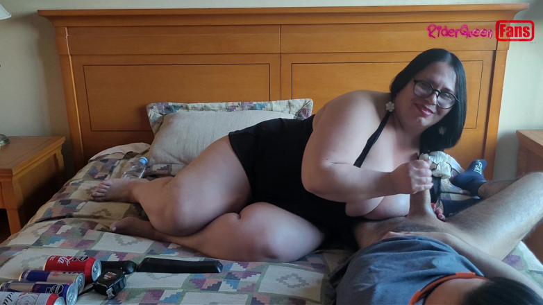 Riderqueen: 큰 자지 vs 에너지 드링크 - 팬들을 위한 비디오