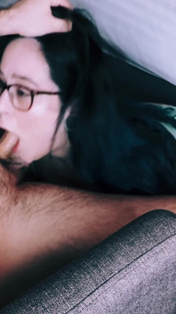 Elizabethhunny Oral în gât G•o•a•t