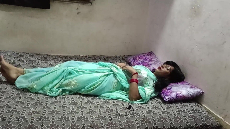 Pstarindia123: Videoclip cu sex anal dur cu indiancă bhabhi Kichan