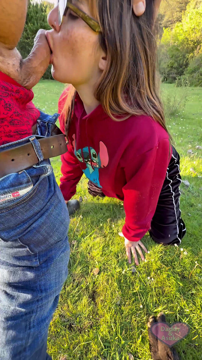 Daddy and Asuka: Un Epico Pompino All'aperto