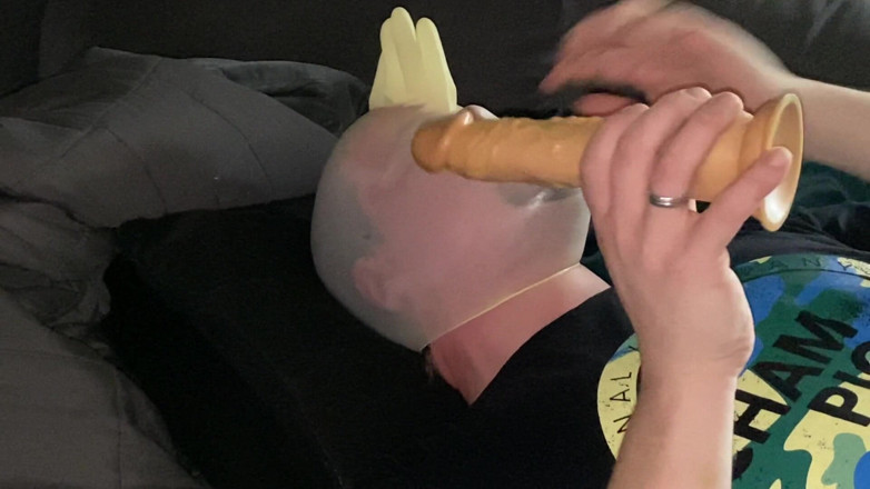 ButHoleDildoLover: Breathplay ครั้งที่สองของฉัน - ดูดดิลโด้ขนาด 26x7 ซม.