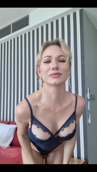Teen Blonde
