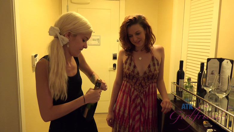 ATK Fans (Lesbians): Virtual vacation in ft lauderdale with emma evins and halle...