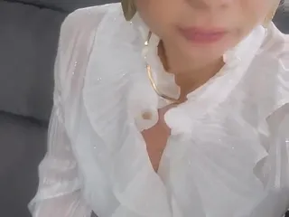 Sofy13: Bonjour Toi Tu Aime Ma Tenue