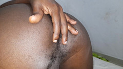 Bumba: Velké černé péro, velké sexy sperma