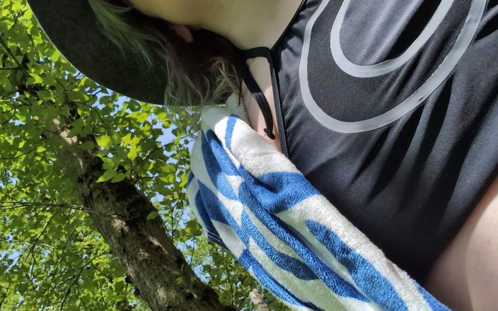 WetZemu: Směřujeme na Nude Beach!