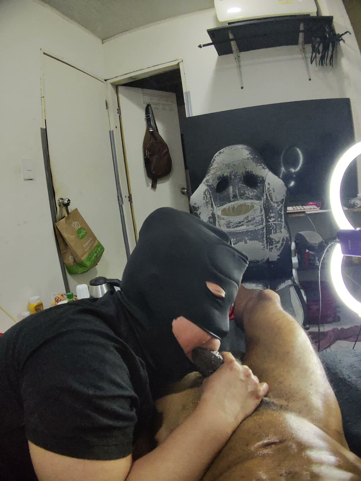 Cum-lobian dickdrainers: Throat Champ Black Mask 5