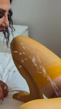你的潮吹是我神圣的花蜜