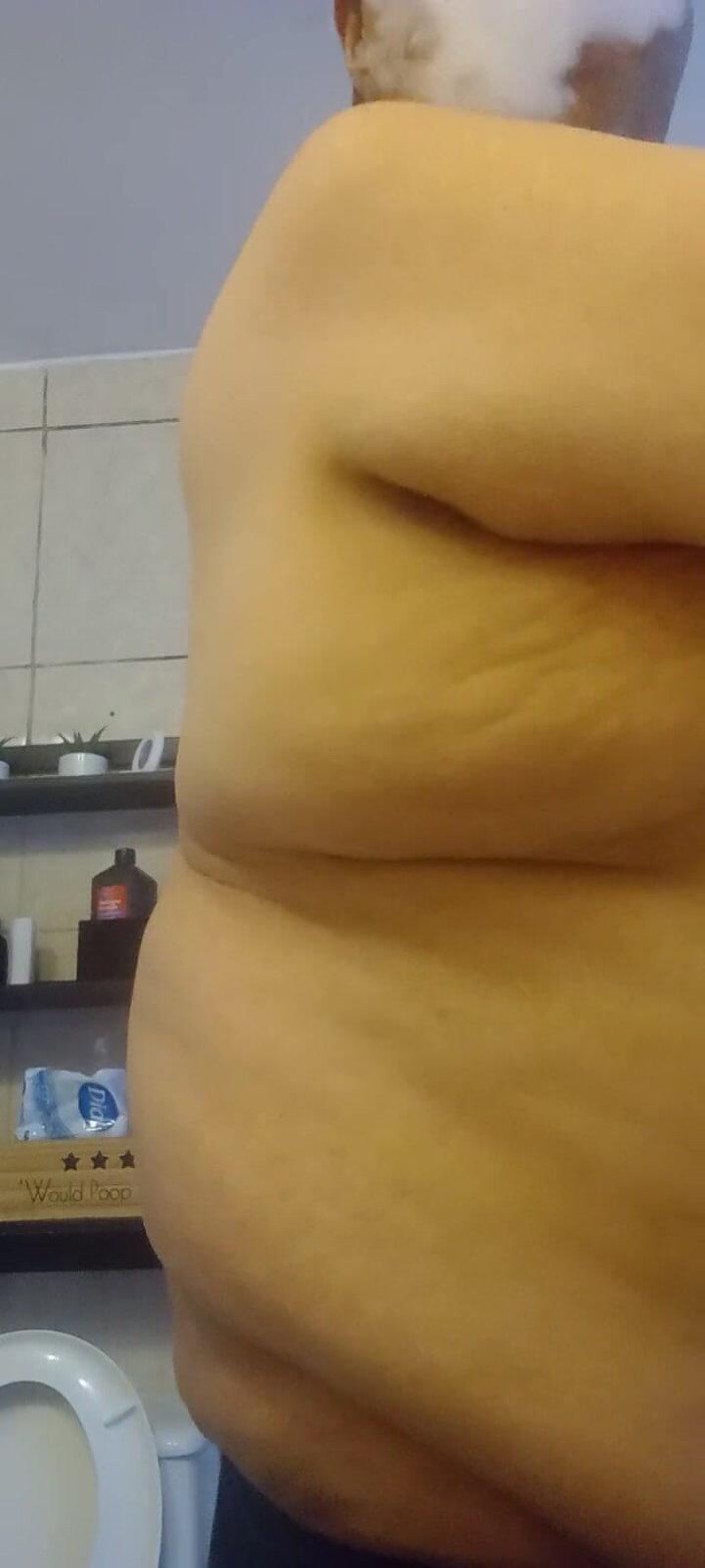 Chubbytits16: Siapa yang menginginkan toket ini?