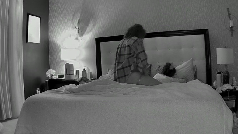 SavvyStar: Madrasta tem uma nova cinta-