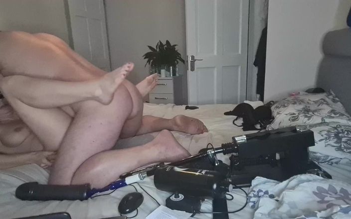 Anal Fetish Couple: Karımı sert sikiyorum ve aldatma hakkında edepsiz konuşmalarının tadını çıkarıyor