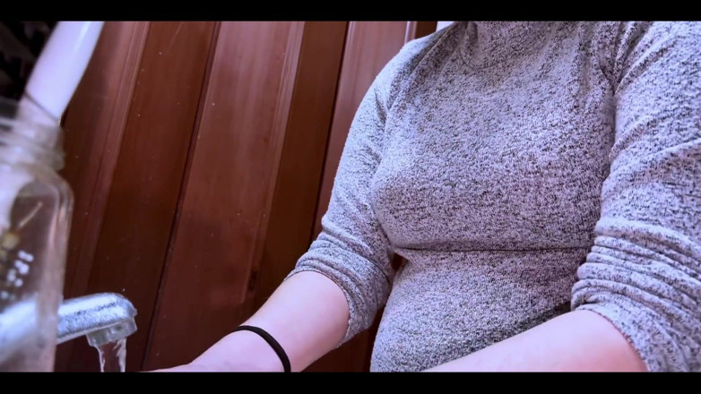 RavenHearth666VIP: Washing My Panties