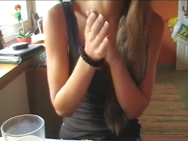 Hot Euro Girls: Deslumbrante gata tcheca e seu namorado fazendo uma fita de...