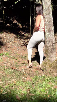 Wifebucket Amateurs - Wifey Found a Whole New Meaning for Tree-hugging