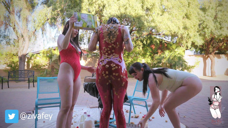 Ziva Fey: Ziva Fey - WAM Bratty domina frühstück mit Larzstord und Ruby...