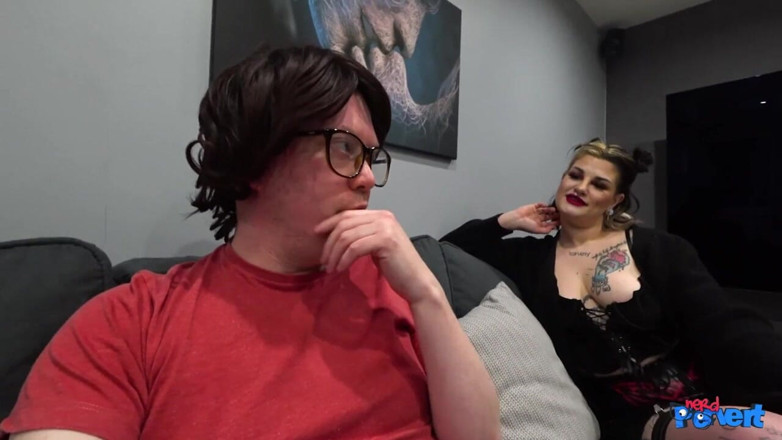 Nerd Pervert: Luna doom - gothic चूसने की मशीन