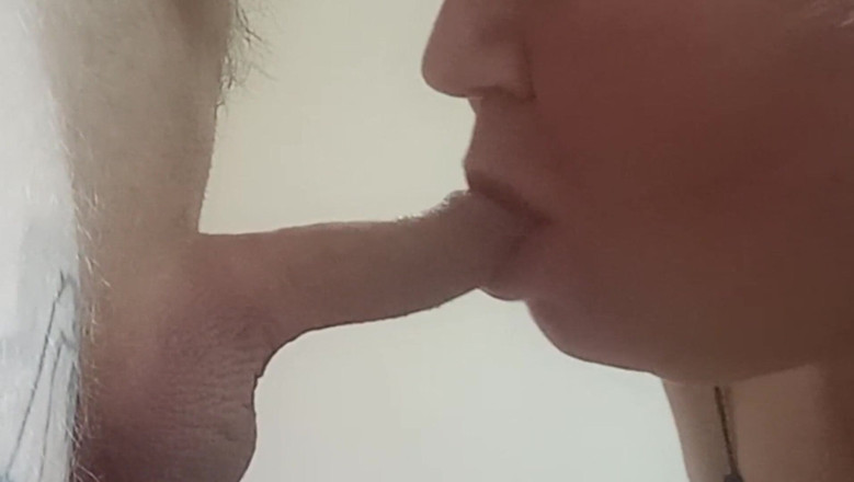 Zona901: Nimmt einen tiefen blowjob und bekommt einen schluck sperma # 4