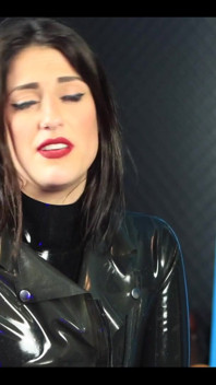 Interviu în latex